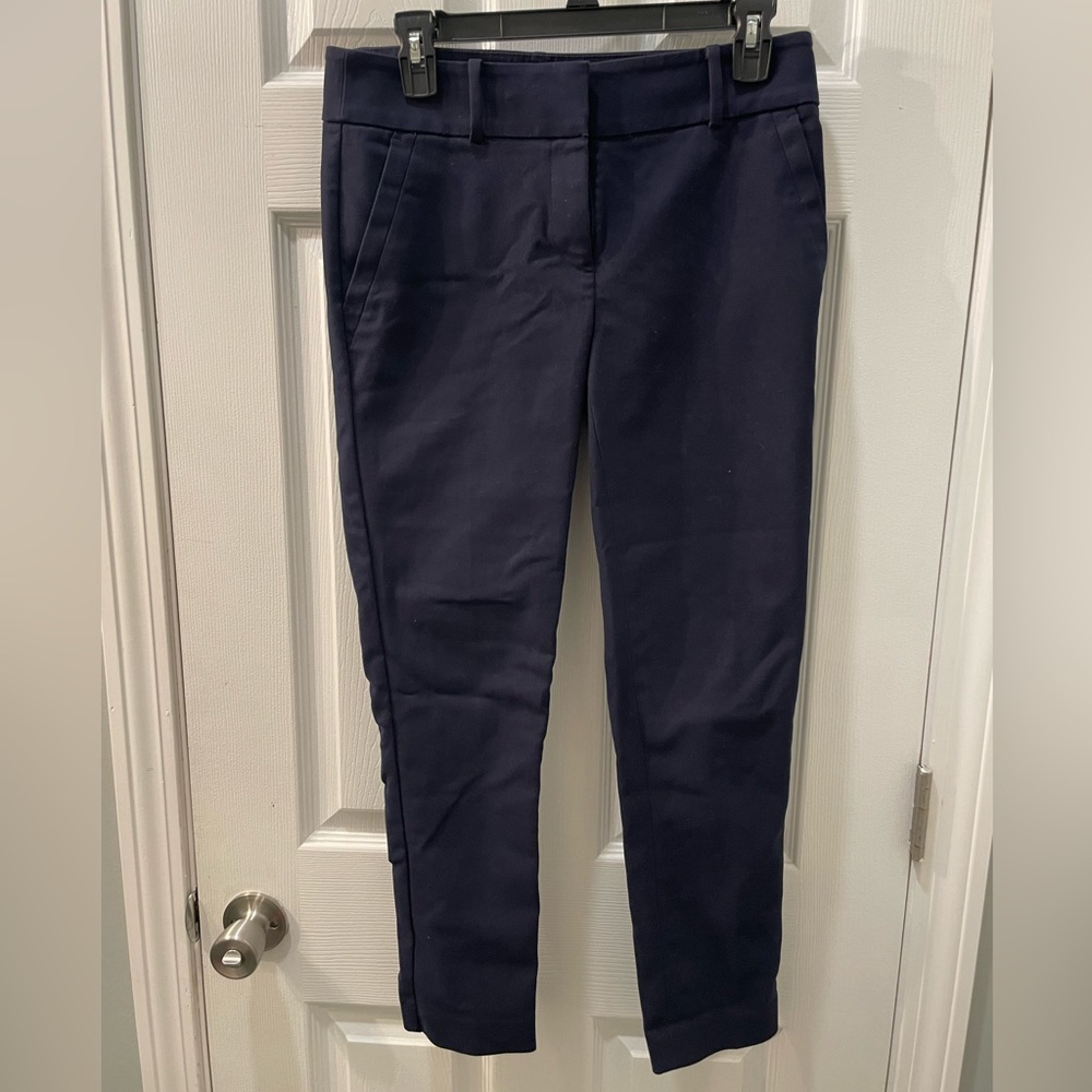 Loft navy blue Marisa skinny pant size 2